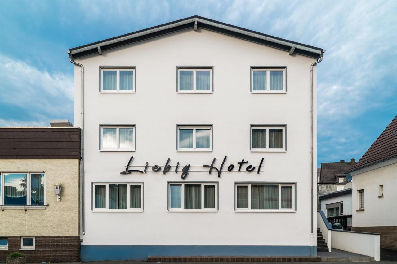 Liebig Hotel Ehringshausen Buitenkant foto